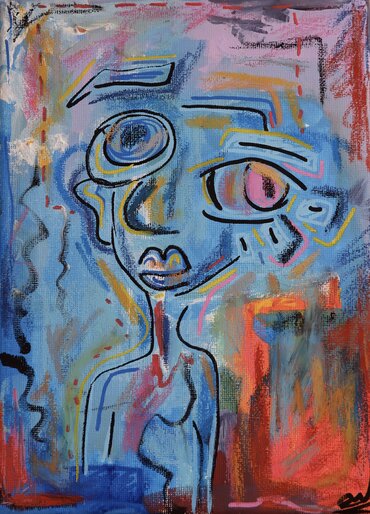 Ein abstraktes Porträt einer Person mit großen, ausdrucksvollen Augen und einem neutralen Gesichtsausdruck. Die Farben sind lebhaft und variieren von Blau bis zu warmen Rot- und Orangetönen, die den Hintergrund prägen. Die Linien sind klar und betonen die Konturen des Gesichts.